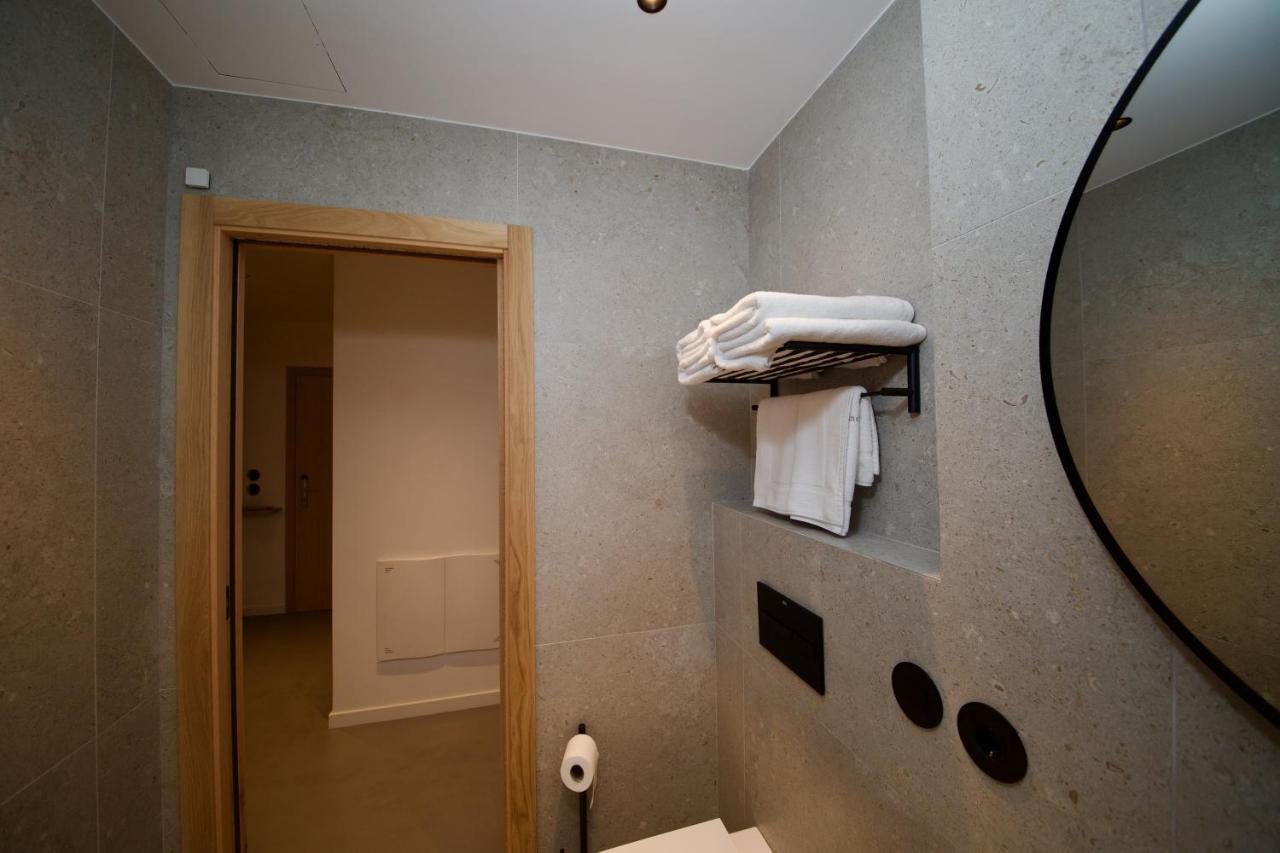 Suite 101 - 2 Bedroom Suite At Amando Perez Suites Ribadeo Buitenkant foto